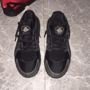 NIKE Huarache
